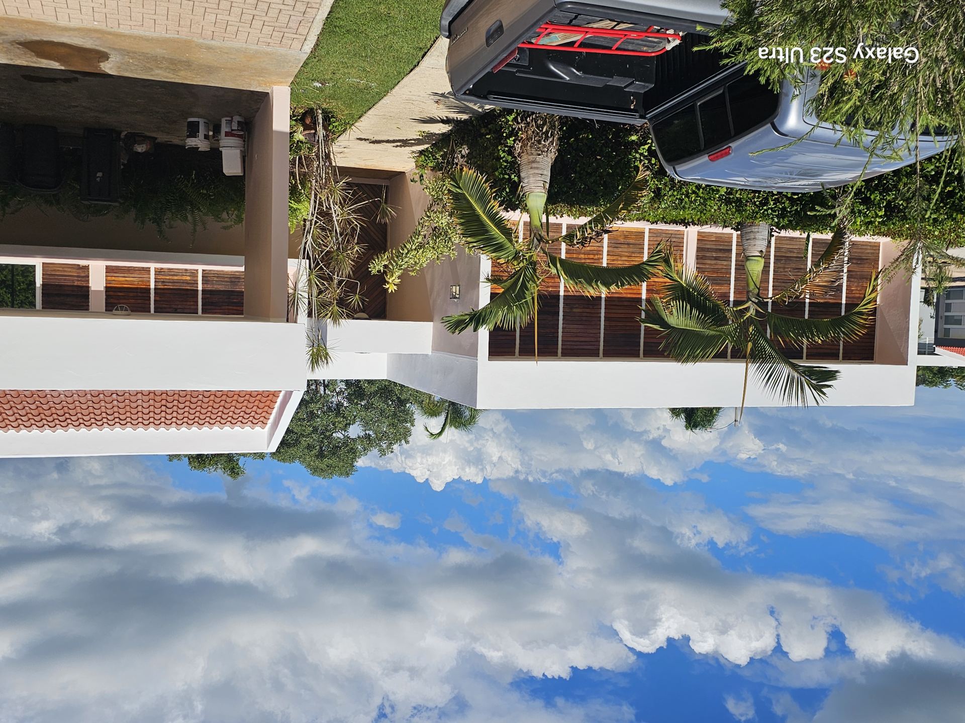 CARLOS J PAINTING AND MAINTENANCE INC