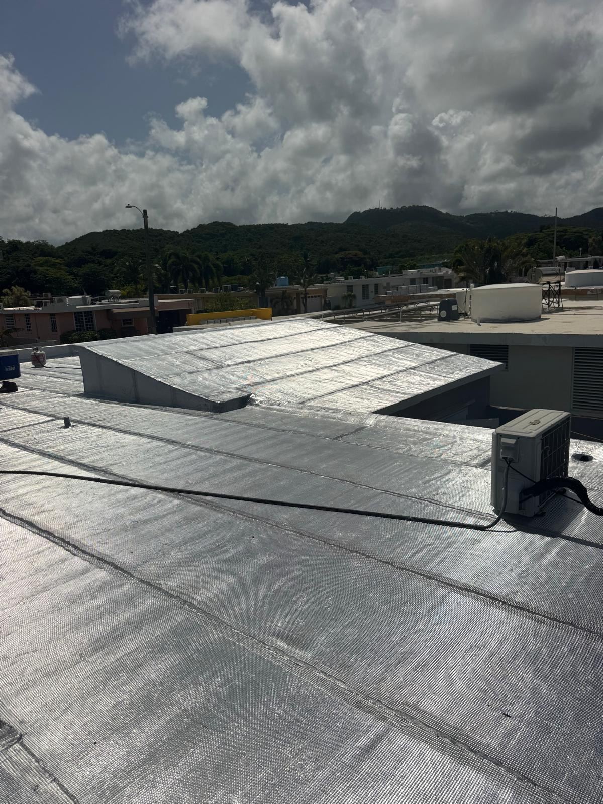 JR Roofing & Construction INC