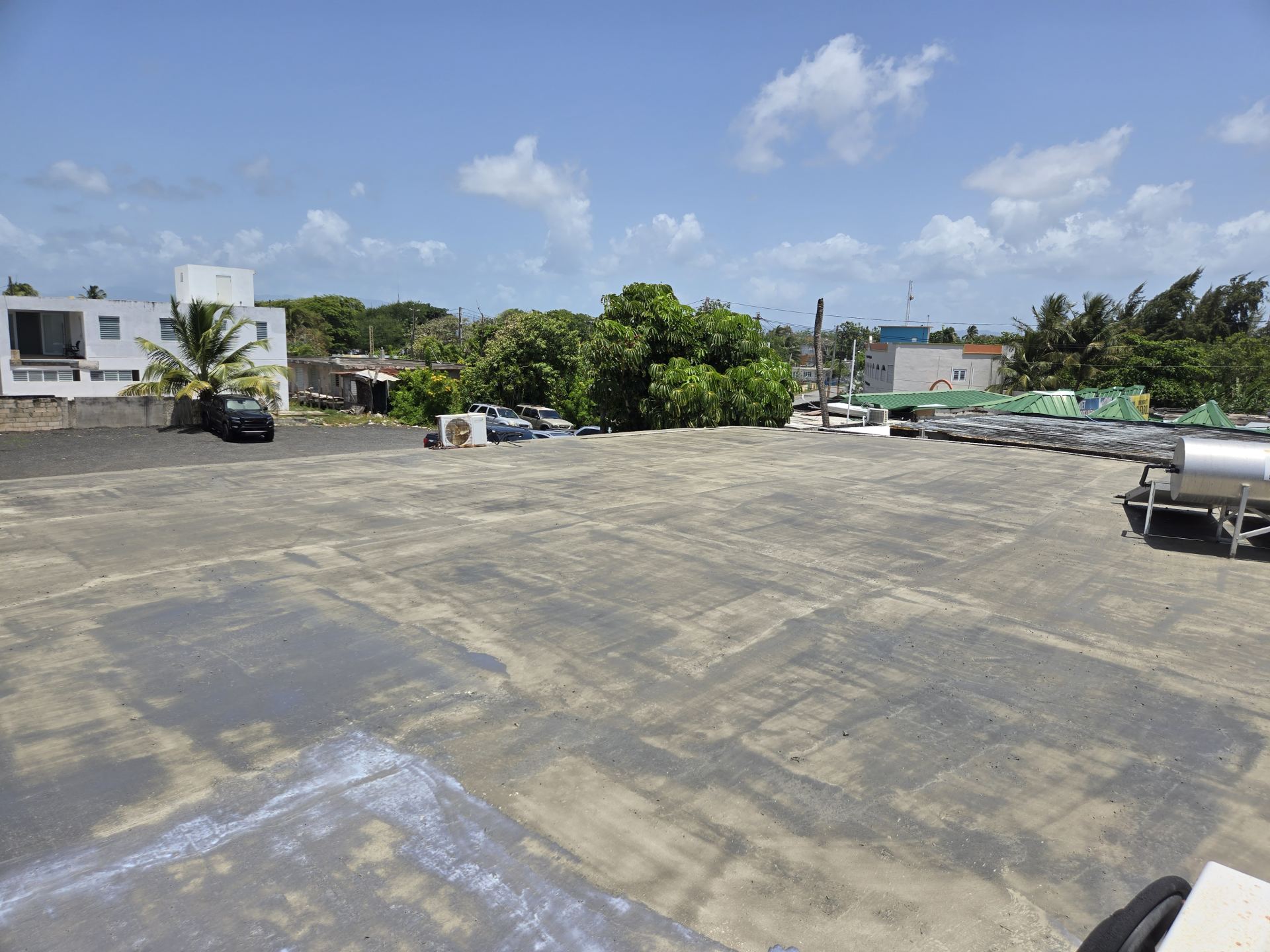 CR INNOVA LLC
