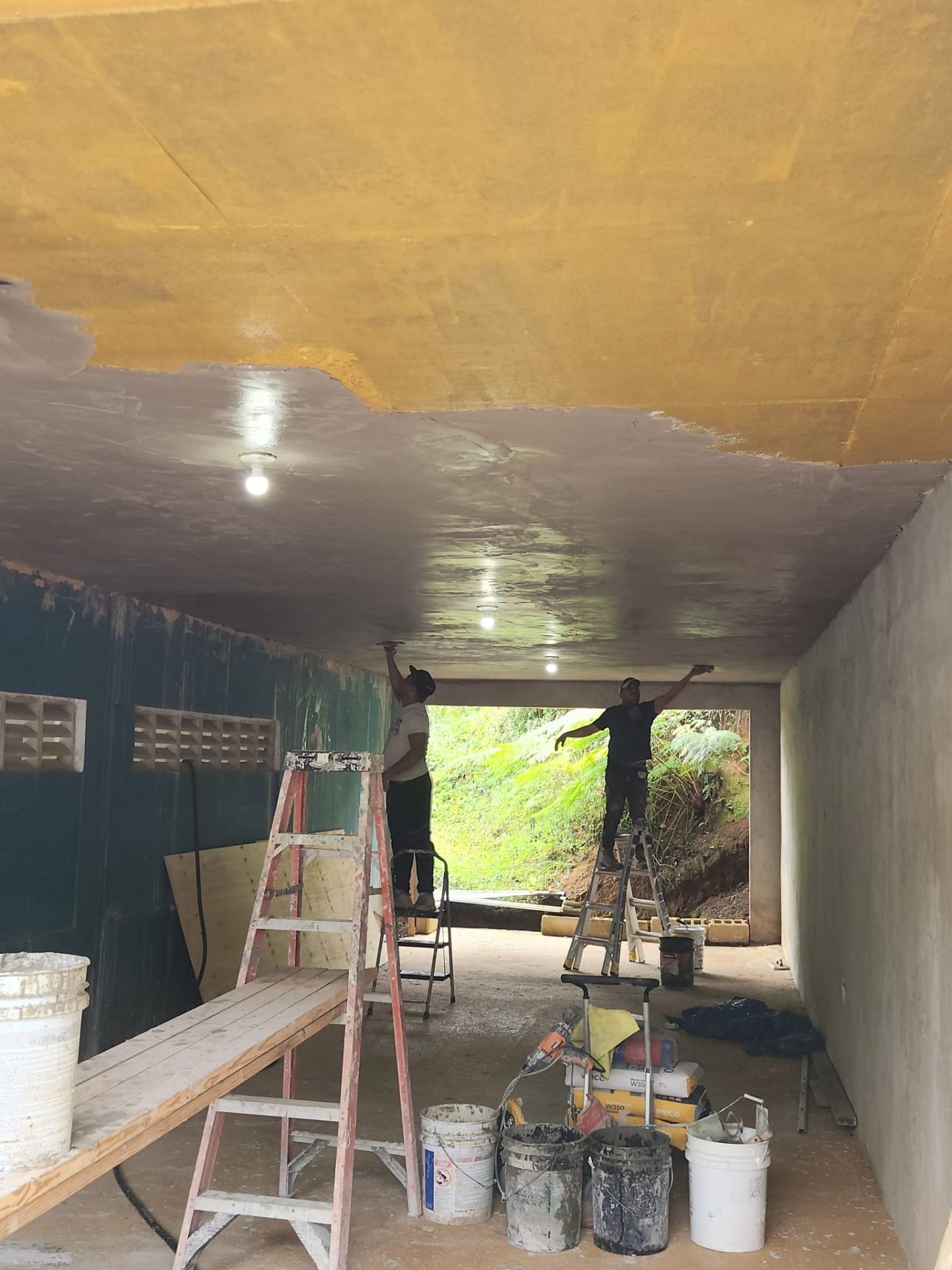 Blackstone Solid Roofing & Quality Construction