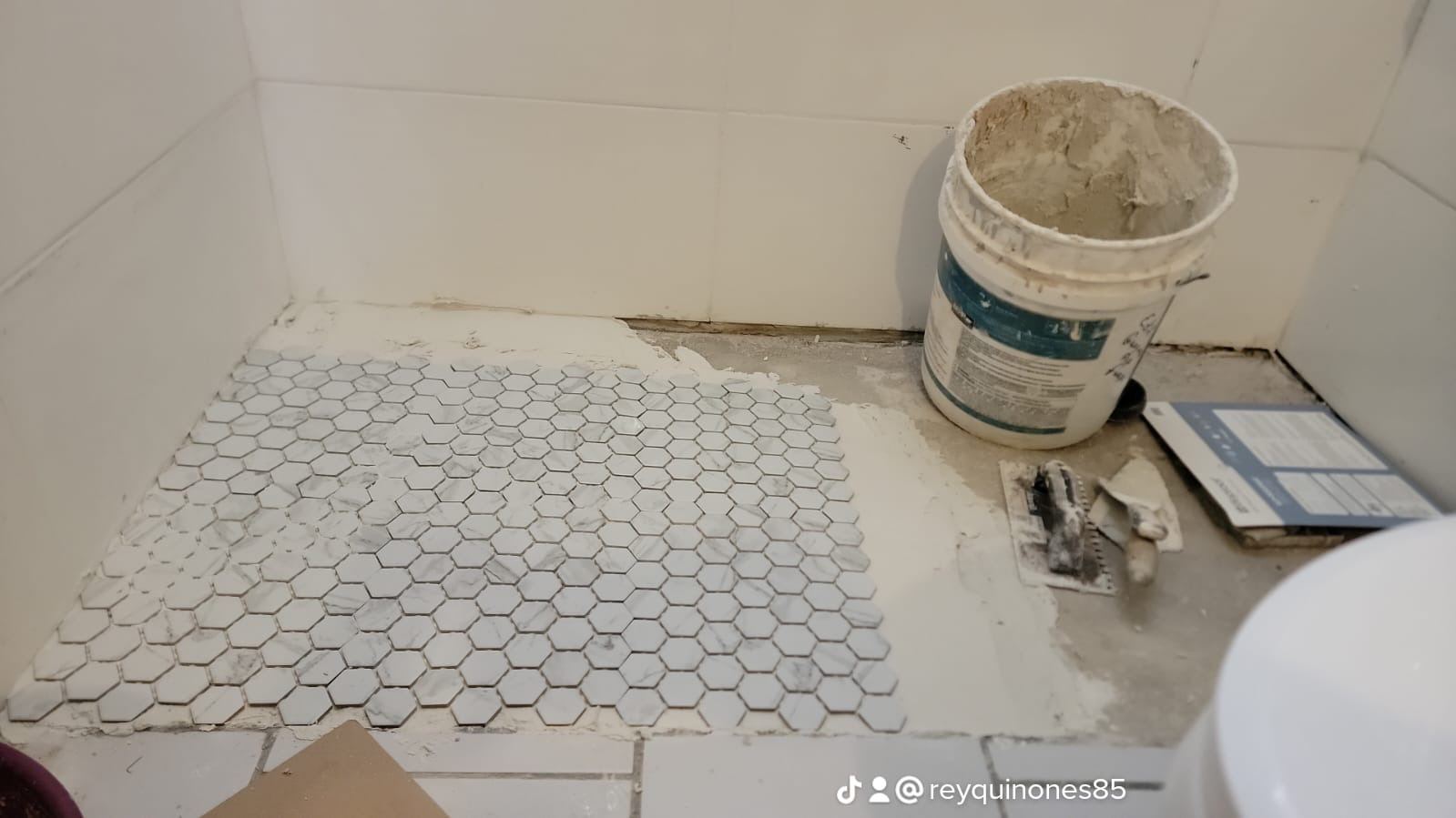 REY LFC Contractors